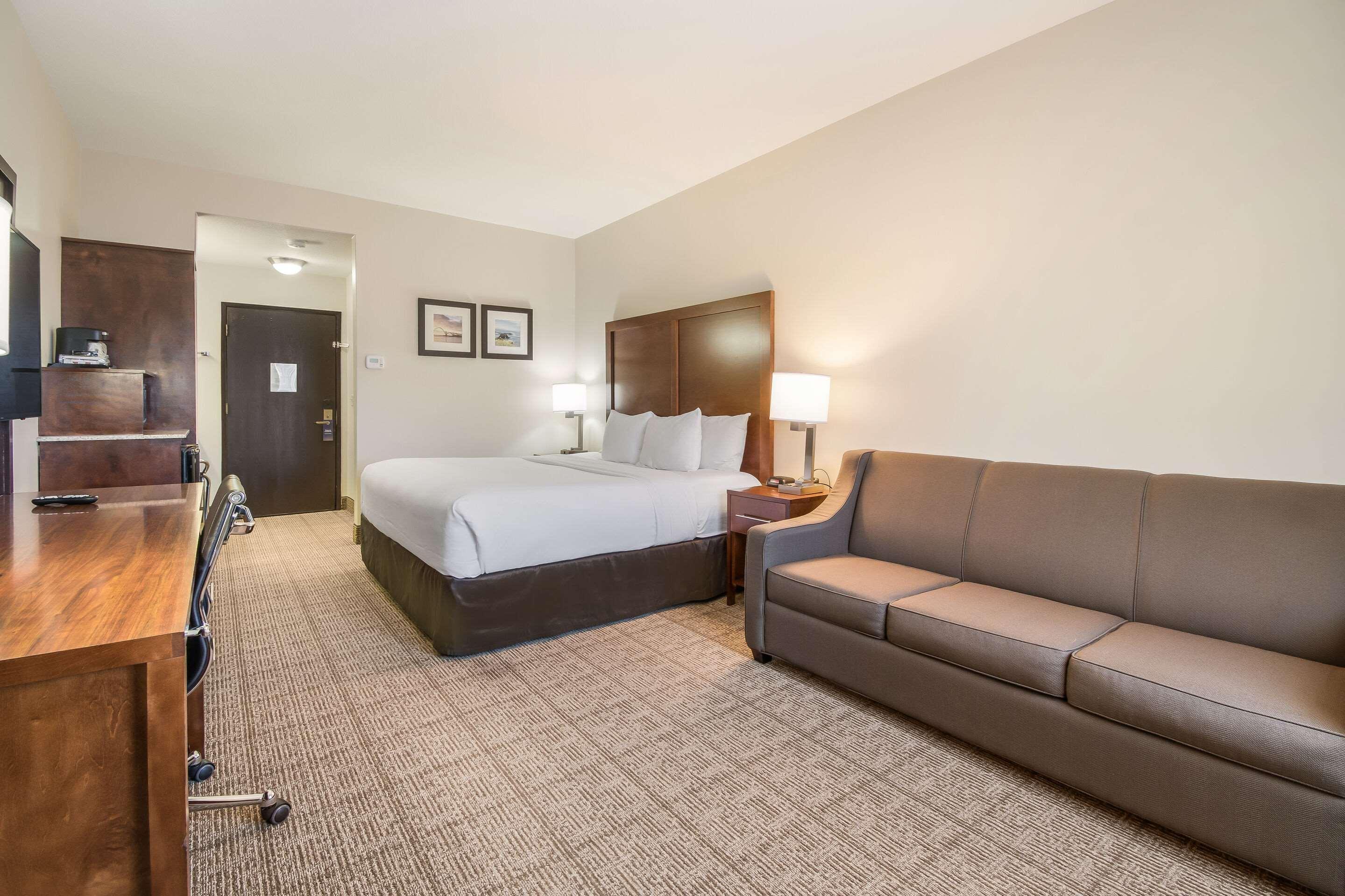 ניופורט Comfort Inn מראה חיצוני תמונה