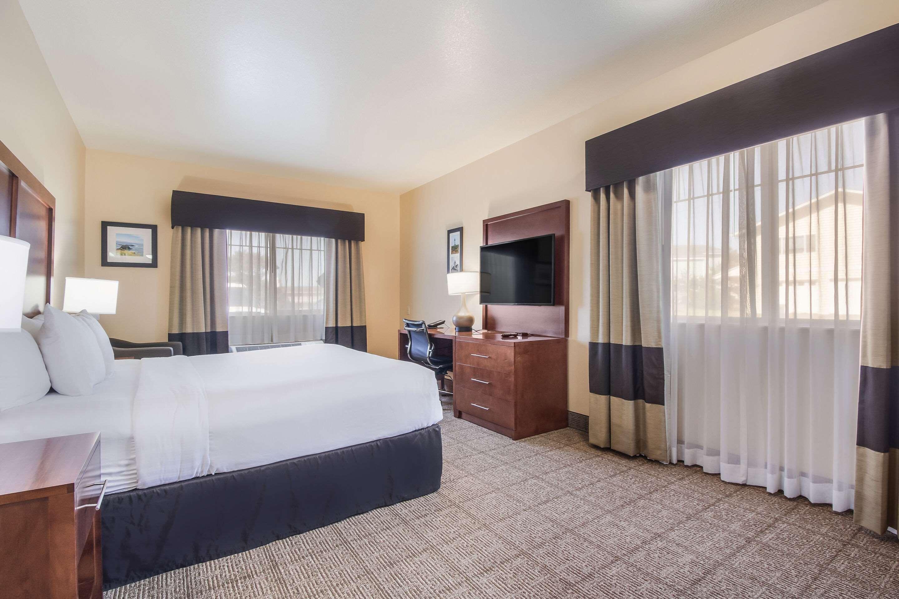 ניופורט Comfort Inn מראה חיצוני תמונה