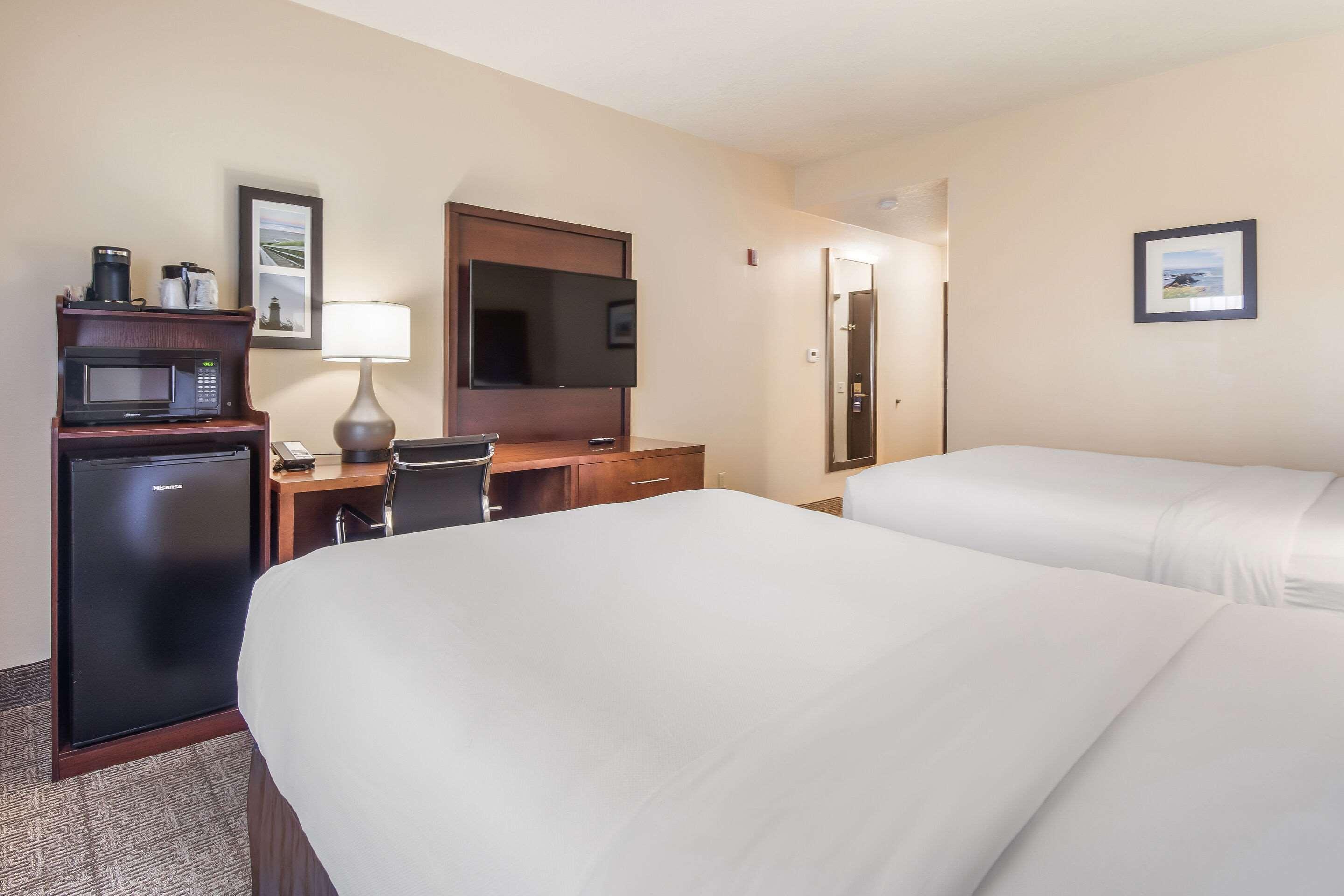 ניופורט Comfort Inn מראה חיצוני תמונה