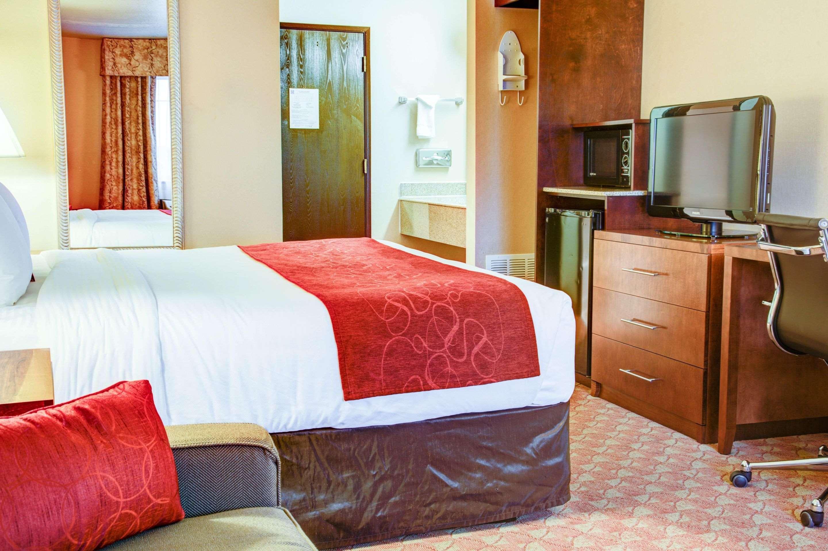 ניופורט Comfort Inn מראה חיצוני תמונה