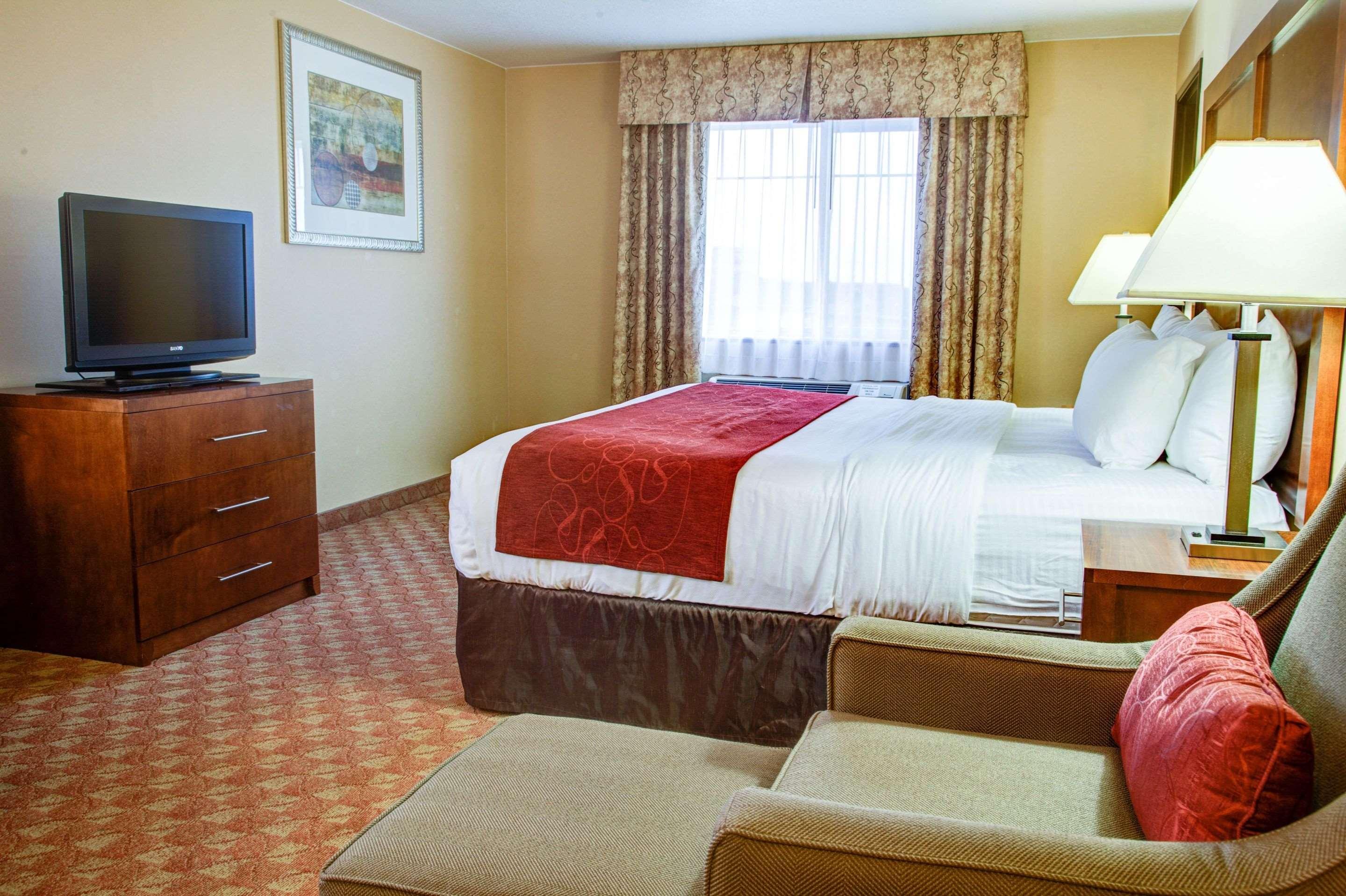 ניופורט Comfort Inn מראה חיצוני תמונה
